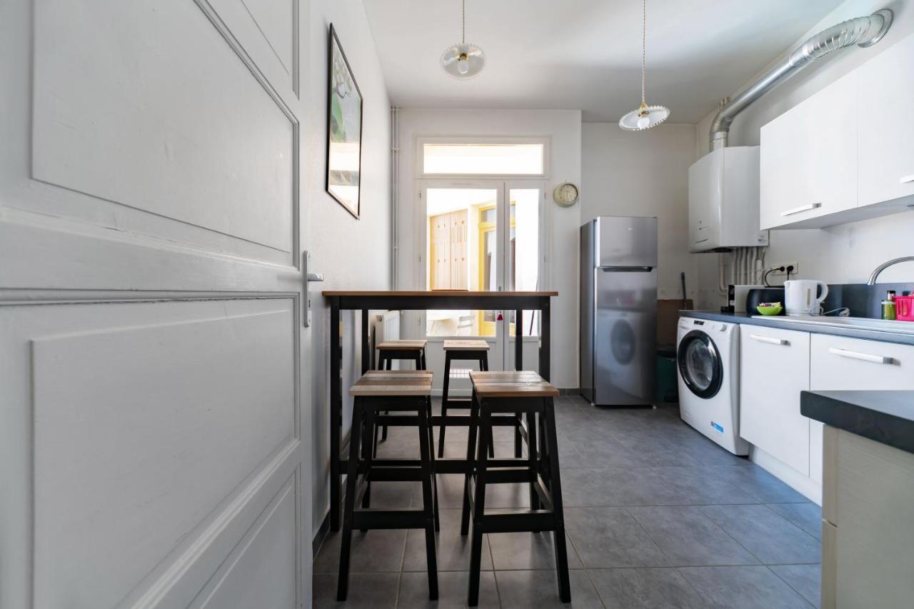 Le Belfort - Grand Appartement Avec Terrasse Et Parking Prive Виши Экстерьер фото